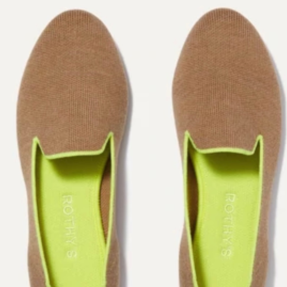 Gorgeous soft Rothy’s Clove loafer